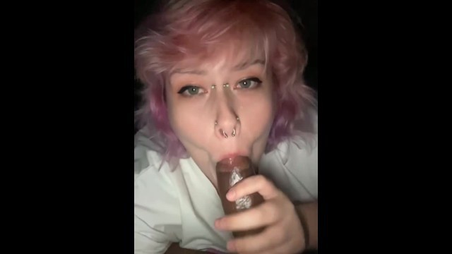 She’s so Pretty W/ a Dick in her Mouth ????
