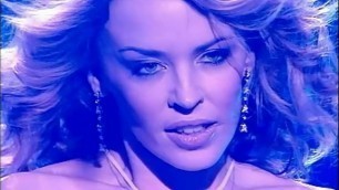 Kylie Minogue - come into my World (TOTP Awards, 29.11.2002.)