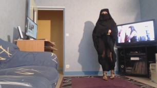 musulmane danse en jilbab et niqab