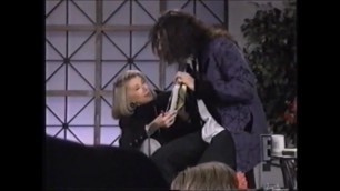 Howard Stern grabs Joan Rivers’ ass on Live TV, audience 1993