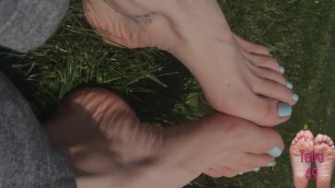 Tetras Feet at the Park